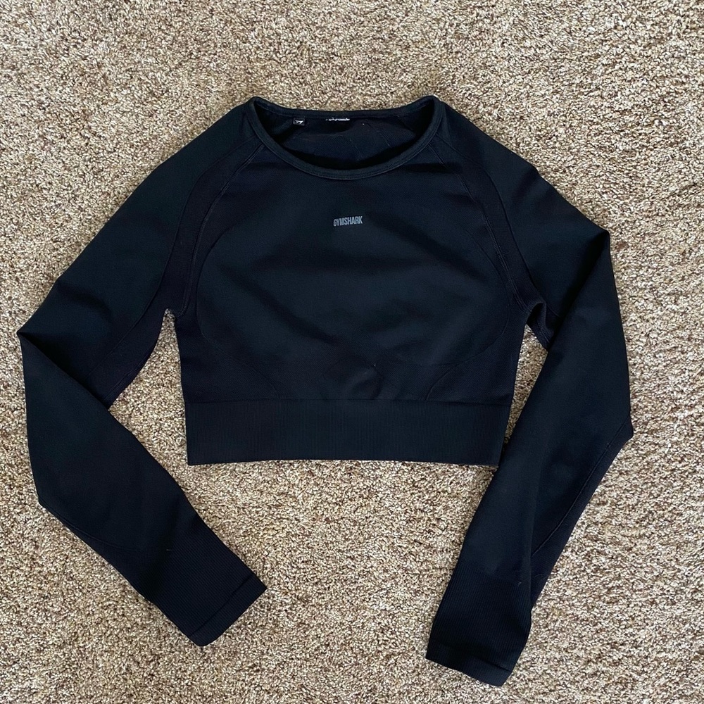 Gymdshark Crop Longsleeve Black Top